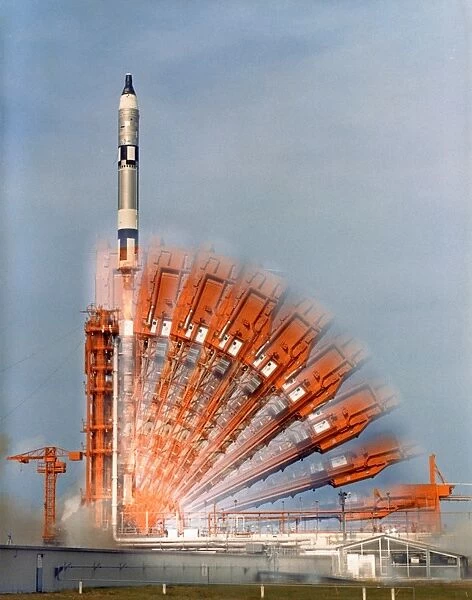 Gemini 10 launch time exposure