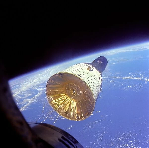 Gemini 6 Views Gemini 7