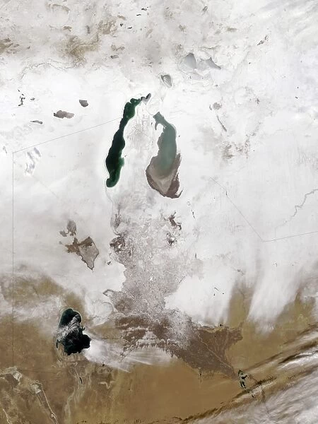 Snow around the Aral Sea