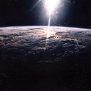 Sunlight over Earth as seen by STS-29 crew