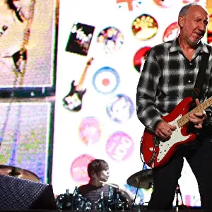 Formula One World Championship: The Who perform at the post-race concert, L-R: Zak Starkey and Pete Townshend
